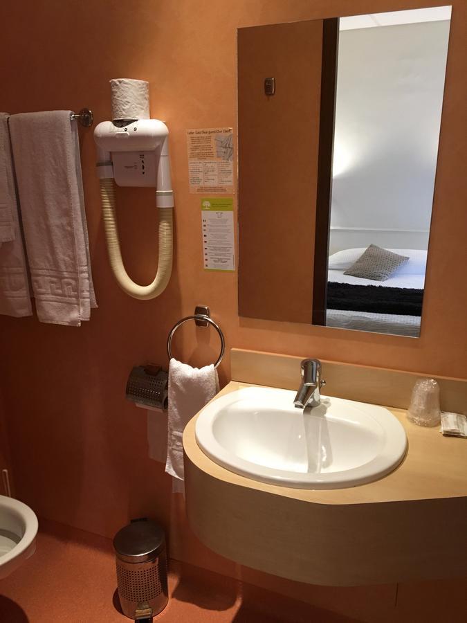 Hotel Du Nord Лонгви Екстериор снимка