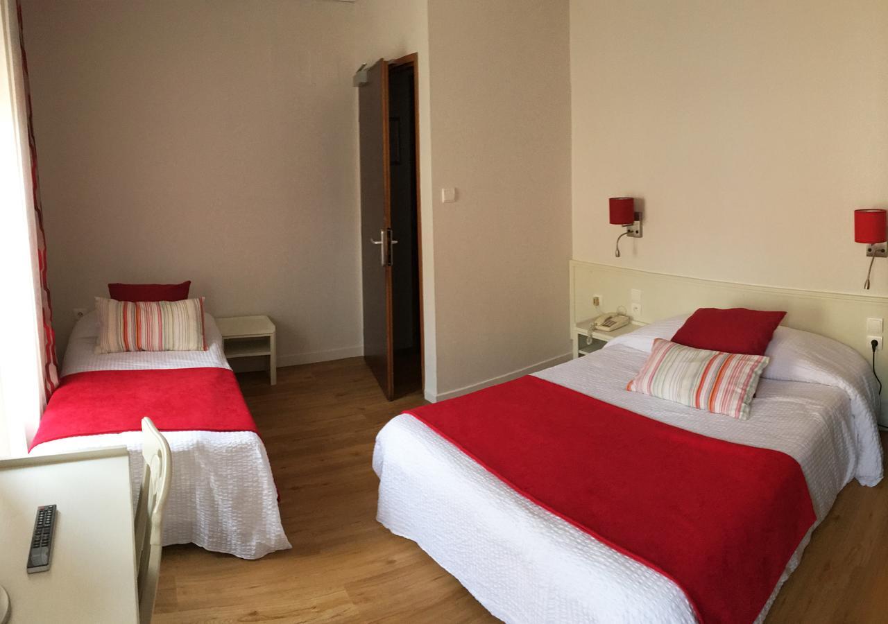 Hotel Du Nord Лонгви Екстериор снимка